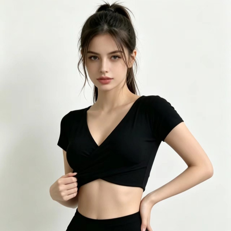 بلوزة يوجا قصيرة للنساء بياقة  - مراجعة Pilates Yoga Top وسعره
